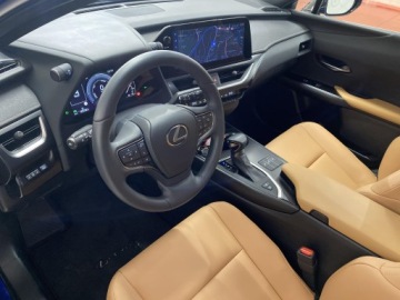 Lexus UX Crossover Facelifting 2.0 250h 184KM 2023 Lexus UX 250h GPF F Sport Design 2WD Lexus UX 250h, zdjęcie 8