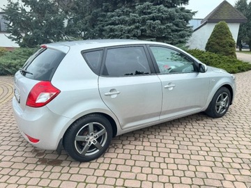 Kia Ceed I Hatchback 5d Facelifting 1.4 DOHC CVVT 90KM 2010 Kia Ceed LIFT 1.4 90KM Klima 2x kola 1-reka Gotowy do jazdy 1.4 90KM, zdjęcie 22