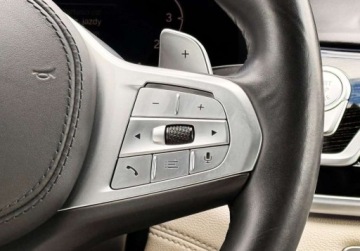 BMW Seria 7 G11-G12 Sedan Facelifting 4.4 750i 530KM 2021 BMW Seria 7 I wlasciciel M Sport Salon PL Laser Bezwypadkowy FVAT23, zdjęcie 21