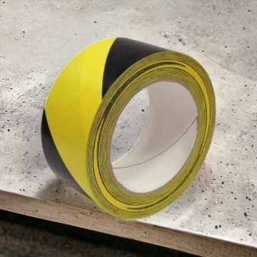 ПРЕДУПРЕЖДАЮЩАЯ ЖЕЛТАЯ ЧЕРНАЯ ЛЕНТА 50мм 33м самоклеящаяся МАРКИРОВКА