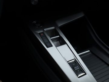 Peugeot 308 III Hatchback 1.2 PureTech 130KM 2023 Peugeot 308 1.2 PureTech, Salon Polska, zdjęcie 15