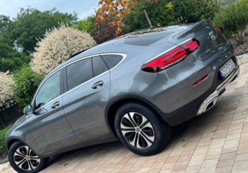 Mercedes GLC C253 Coupe Facelifting 2.0 200d 163KM 2021 Mercedes-Benz GLC MultiLED Szyber Alu18 Kamera Blis Virtual Navi Serwis Pi, zdjęcie 3