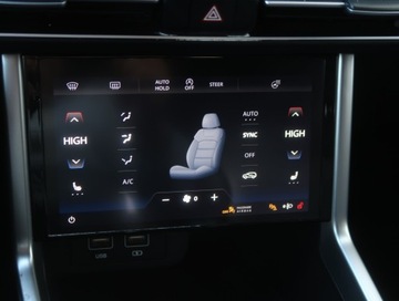  SsangYong Torres 1.5 T-GDI, Salon Polska, zdjęcie 12