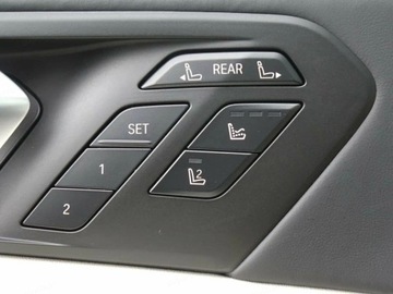 BMW X7 SUV Facelifting 3.0 40i 381KM 2025 BMW X7 xDrive40i Sport Suv 3.0 (381KM) 2025, zdjęcie 11