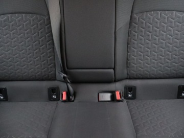 Toyota Corolla XII Hatchback 1.8 Hybrid 122KM 2021 Toyota Corolla 1.8 Hybrid, Automat, Navi, Klima, zdjęcie 9