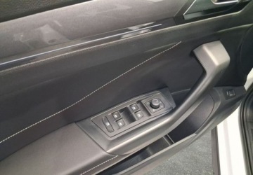 Volkswagen T-Roc I SUV Facelifting 1.5 TSI ACT 150KM 2022 Volkswagen T-Roc Style 1.5TSI 150KM DSG 20222023 r., salon PL, przebieg 23, zdjęcie 15