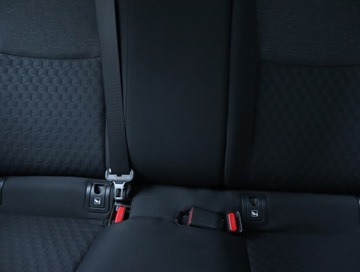 Toyota Yaris III Hatchback 5d Facelifting 2017 1.5 Hybrid 100KM 2020 Toyota Yaris 1.5 Hybrid, Salon Polska, zdjęcie 9