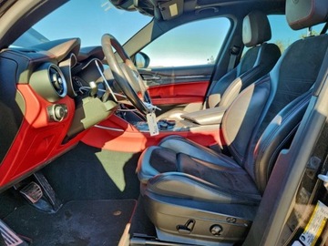 Alfa Romeo Stelvio 2019 Alfa Romeo Stelvio Alfa Romeo Stelvio Quadrifoglio AWD 2019 od ubezpieczal, zdjęcie 7