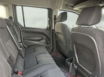 Ford Tourneo Connect II Standard 1.0 Ecoboost 100KM 2015 Ford Tourneo Connect Ford Tourneo Connect 1.0 EcoBoost Trend VAT Marza G, zdjęcie 13