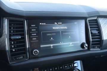 Skoda Kodiaq I SUV Facelifting 2.0 TDI SCR 150KM 2023 Skoda Kodiaq SalonPL Style 150KM DSG HAkPakietyKameraKessyEl.fotel ASO VAT, zdjęcie 19