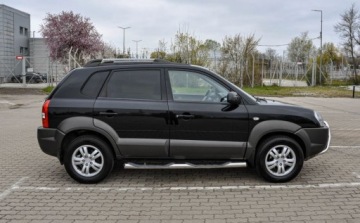Hyundai Tucson I SUV 2.0 i 16V 141KM 2007 Hyundai Tucson 2,0 Skory 2.0 Benzyna 141KM, zdjęcie 4