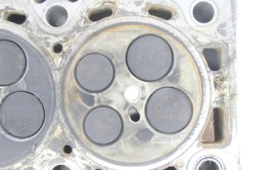 Головка KIA SPORTAGE III CEED 1.7 CRDI 221112A200