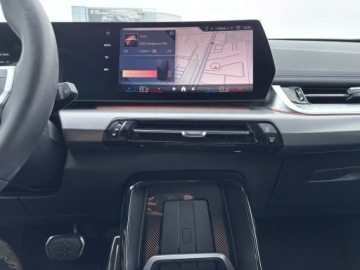 BMW X1 U11 Crossover 1.5 18i 136KM 2025 BMW X1 BMW x1, 18i sDrive, Mpakiet, adaptacyjne LE, zdjęcie 18