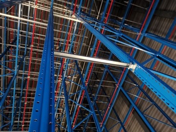 ПРОХОЖДЕНИЕ 2,79 м ВМЕСТИМОСТЬ УКЛАДОЧНОЙ СТЕЛЛАЖИ ДЛЯ ПОДДОНОВ 3,5 Т