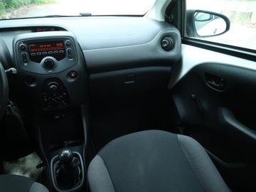 Toyota Aygo II Hatchback 3d Facelifting 1.0 VVT-i 72KM 2019 Toyota Aygo 1.0 VVT-i, Salon Polska, zdjęcie 7