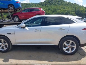 Jaguar F-Pace 2023 Jaguar F-Pace S P250 2023 2.0l 2.0 Benzyna 247KM, zdjęcie 2