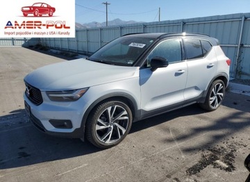Volvo XC40 2021 Volvo XC 40 T5 R-Design 2021 2.0l 2.0 Benzyna 248KM