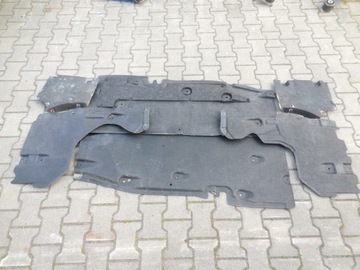 AUDI A8 D4 OSŁONA PODWOZIA LEWA 4H0825205B