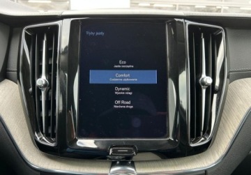 Volvo XC60 II 2020 Volvo XC 60 Momentum Pro, ACC, Kamera cofania, GPS, Salon Polska 2.0 197KM, zdjęcie 28