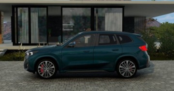 BMW X1 U11 Crossover Plug-In 1.5 30e 326KM 2026 BMW X1 lakier Individual Aegean Blue Metallic Dostepny od reki 1.5, zdjęcie 3