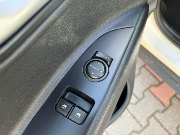 Kia Stonic I Crossover 1.0 T-GDI 120KM 2018 Kia Stonic 1.0 120 KM Kamera cofania CarPlay, zdjęcie 12