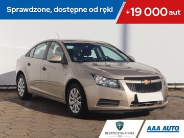 Chevrolet Cruze Sedan 1.6 16V DOHC 124KM 2012 Chevrolet Cruze 1.6 i 16V, Salon Polska, Klima