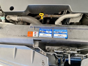 Mazda 5 I 2.0 MZR-CD 143KM 2009 Mazda 5 7- osobowa 2.0 Diesel 143KM, zdjęcie 20