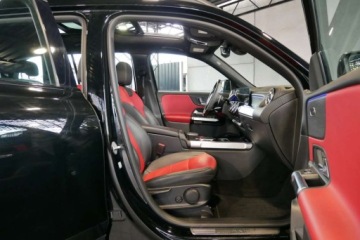 Mercedes GLB SUV AMG 35 2.0 306KM 2022 Mercedes-Benz GLB AMG 2.0 306KM 4MATIC HeadUp Cam360 Panorama Ambiente Bur, zdjęcie 8