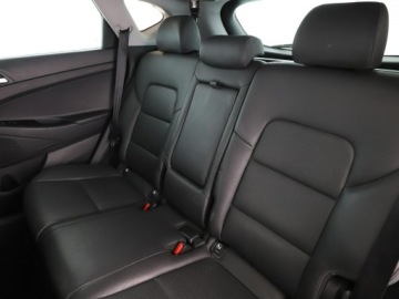 Hyundai Tucson III SUV 1.6 GDI 132KM 2018 Hyundai Tucson Kamera, Navi, Aut.klima, Bluetooth, zdjęcie 16