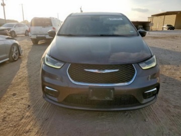 Chrysler Pacifica II 2023 Chrysler Pacifica Touring L, 2023r., 3.6L 3.6 Benzyna 287KM, zdjęcie 4