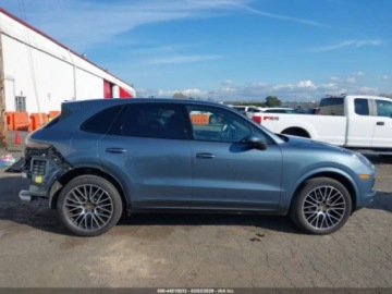 Porsche Cayenne III 2020 Porsche Cayenne 2020 3.0 Benzyna 335KM, zdjęcie 6