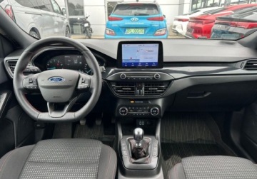 Ford Focus IV Hatchback 1.0 EcoBoost 125KM 2021 Ford Focus 1.0 ecoboost 125 KM 6MT ST-Line pakiet Parking, Winter Benzyna, zdjęcie 9