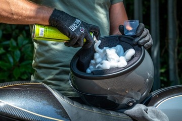 Muc-Off Foam Свежая освежающая пена для шлема, обуви и перчаток - 400мл