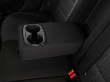 Hyundai i30 II Wagon Facelifting 1.4 MPI 100KM 2016 Hyundai i30 klimatyzacja multifunkcja grzane, zdjęcie 32