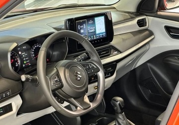 Suzuki Swift VI Hatchback Facelifting 1.2 DualJet SHVS 83KM 2025 Suzuki Swift Premium Plus 1.2 mild Hybrid CVT Flame Orange Pearl NOWY SWI, zdjęcie 29