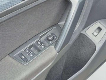 Volkswagen Tiguan II 2022 Volkswagen Tiguan plug-in Martwe pole Virtual 1.4 Hybryda Plug-in 150KM, zdjęcie 9