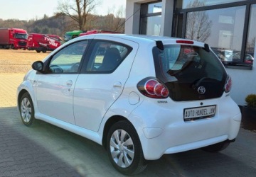 Toyota Aygo I Hatchback 5d Facelifting 1.0 VVT-i 68KM 2012 Toyota Aygo 1,0 Klima 68 km Benzyna 68KM, zdjęcie 14