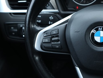 BMW X1 F48 Crossover xDrive18d 150KM 2017 BMW X1 xDrive18d, Salon Polska, Serwis ASO, 4X4, zdjęcie 11