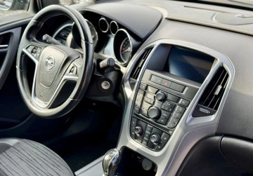 Opel Astra J GTC 1.4 Turbo ECOTEC 120KM 2014 Opel Astra 1.4 Turbo Cosmo 1.4 Benzyna 120KM, zdjęcie 36