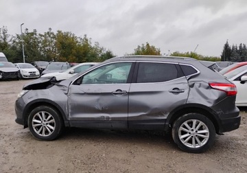 Nissan Qashqai II Crossover 1.2 DIG-T 115KM 2017 Nissan Qashqai 2017r, 1.2 Benzyna. Uszkodzone boki. Jezdzi. 1.2 Benzyna, zdjęcie 23