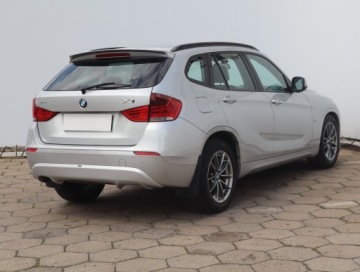BMW X1 E84 Crossover sDrive20d 177KM 2009 BMW X1 sDrive20d, 174 KM, Klima, Klimatronic, zdjęcie 4