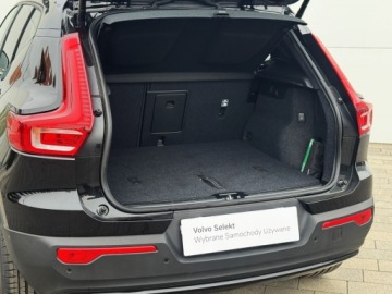 Volvo XC40 Crossover Facelifting 2.0 B4 197KM 2025 Volvo XC 40 B4 B Plus Black Edition | Harman Kardo, zdjęcie 32