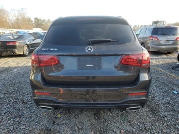 Mercedes GLC C254/X254 2022 Mercedes-Benz GLC 300 2022 2.0l 2.0 Benzyna 255KM, zdjęcie 2