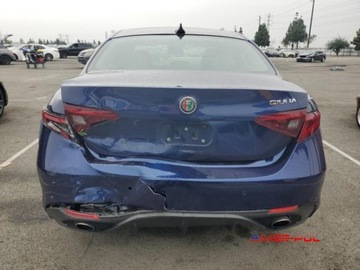 Alfa Romeo Giulia II 2017 Alfa Romeo Giulia 2017 r., 2,0L TI 2.0 Benzyna 280KM, zdjęcie 4