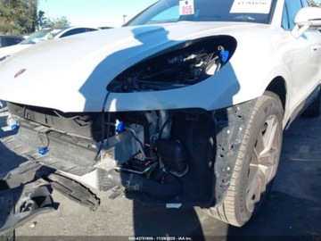 Porsche Macan 2022 Porsche Macan 2022 2.0L 2.0 Benzyna 261KM, zdjęcie 7