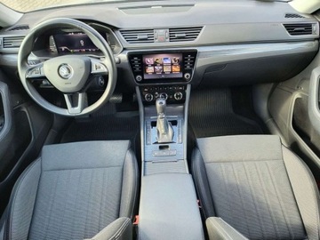 Skoda Superb III Liftback Facelifting 2.0 TSI 190KM 2020 Skoda Superb SalonPL serwis ASO 2.0TSI 190KM bezwypadkowy pakiety MatrixLE, zdjęcie 13