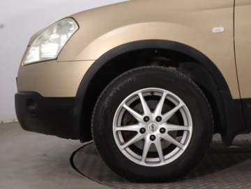 Nissan Qashqai I Crossover 2.0 dCi 150KM 2008 Nissan Qashqai 2.0 dCi, 4X4, Navi, Klima, zdjęcie 14