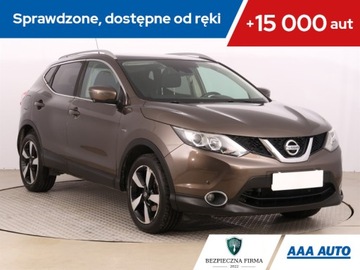 Nissan Qashqai II Crossover 1.2 DIG-T 115KM 2015 Nissan Qashqai 1.2 DIG-T, Salon Polska