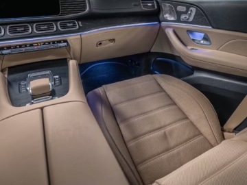 Mercedes GLE V167 SUV Facelifting 3.0 450d 367KM 2026 MERCEDES-BENZ GLE 450 d 4-Matic AMG Line 3.0 (367KM) 2026, zdjęcie 9