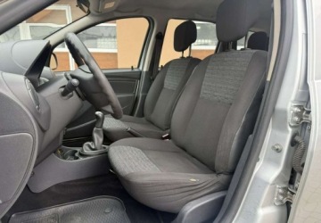 Dacia Duster I SUV 1.6 16V 105KM 2011 Dacia Duster 1,6 105KM LPG Klimatyzacja Krajowy Serwisowany 1.6 105KM, zdjęcie 16